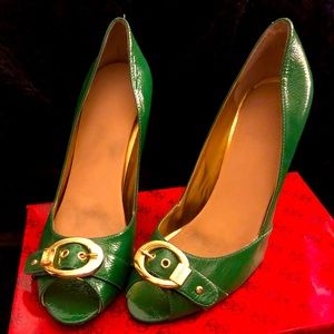 Green Guess wedges